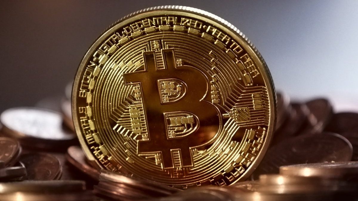 La Russia crea un servizio per monitorare le transazioni di Bitcoin