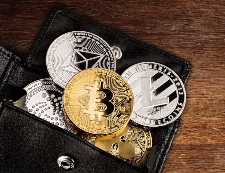 XRP in equilibrio a 2,4$: possibile ritracciamento in arrivo