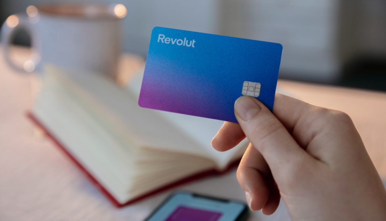 Revolut con IBAN italiano: chiarimenti sul sostituto d’imposta